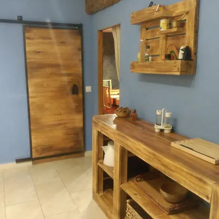 1904 بيت للعطل *