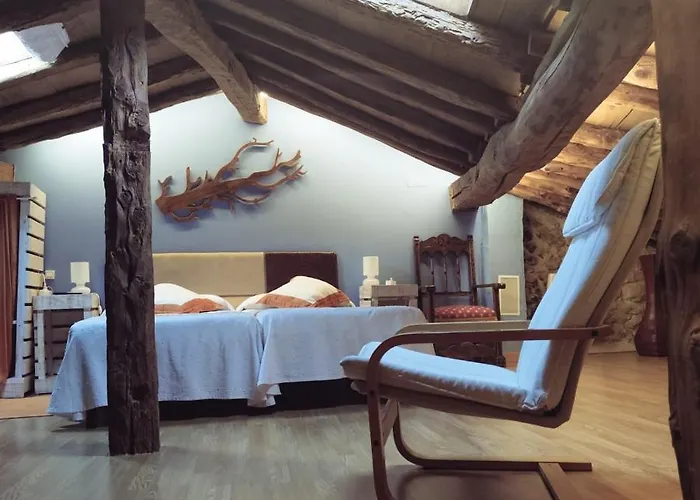 Casa Rural 1904 * Tubilla del Lago